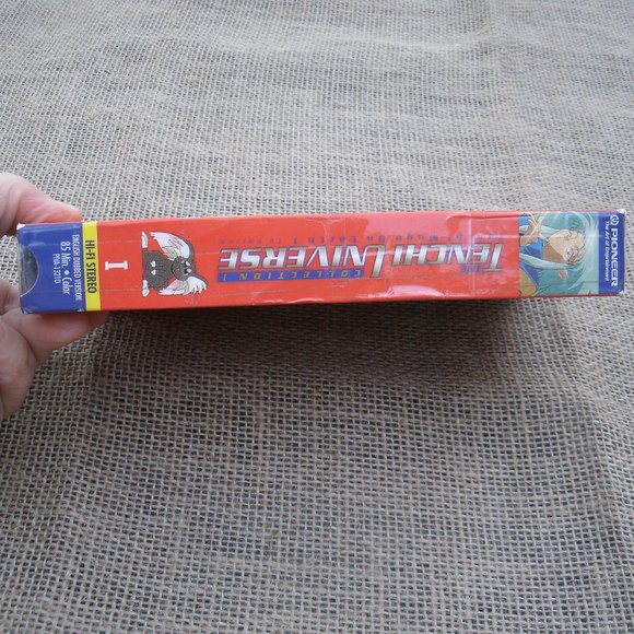 Tenchi Universe Collection 1 VHS anime English dub - Picture 6 of 16